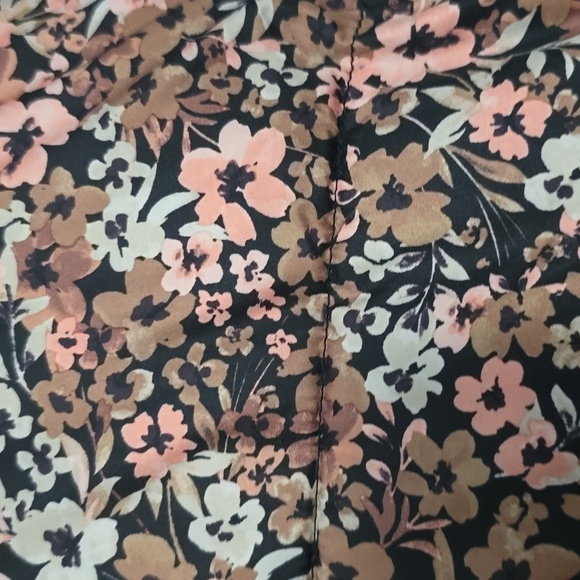 Women's quilted floral coat - Picture 4 of 5